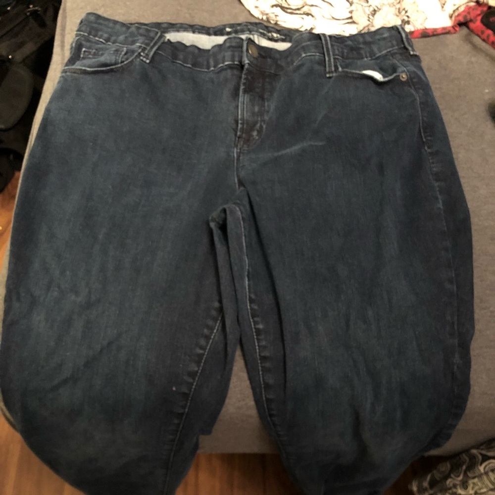 Dark wash skinny jeans